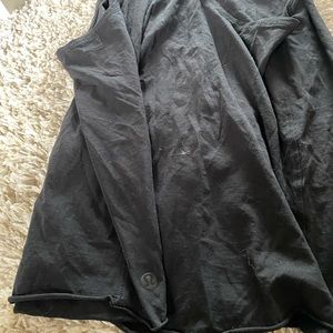 Lululemon black loose tank top cropped